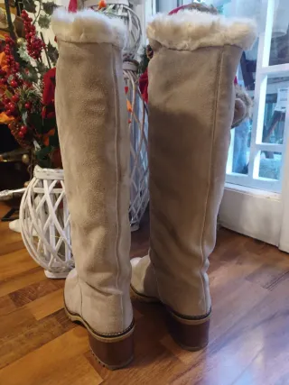 Stivali alti donna beige