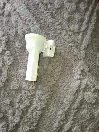 Adaptador de corriente para bombilla