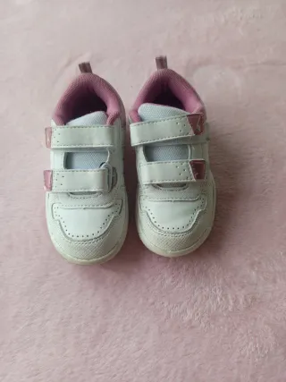 Zapatillas velcro niña T.24