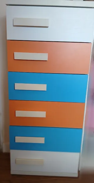 Armario y cómoda infantil