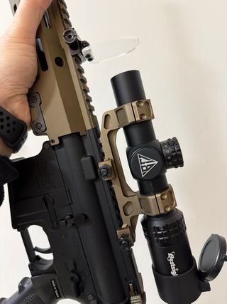 Mira 1-5x24 IR con montaje Geissele Tan Airsoft