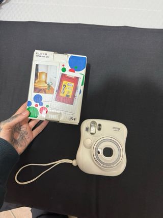 Fujifilm Instax Mini 25 fotocamera istantanea