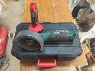 Amoladora Parkside 20V Verde