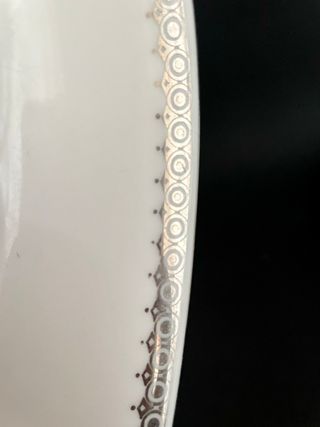 Coppia Piatti Ovale Porcellana Argento