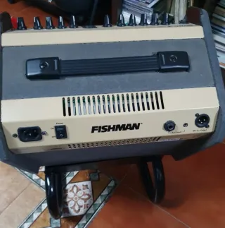 Amplificador Fishman Loudbox Mini 60W
