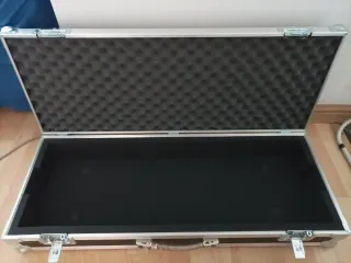 Fly case / flight case 900x304x100mm