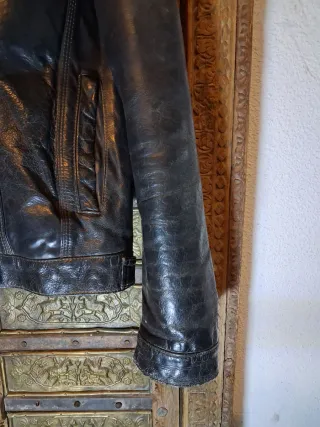 Chaqueta vaquera de cuero Y2K