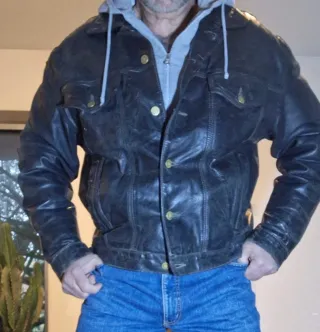 Chaqueta vaquera de cuero Y2K