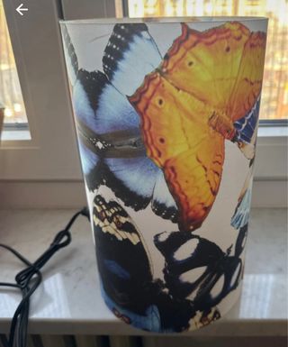 Lampada con farfalle