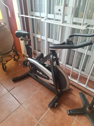 Bicicleta Estática SP 100