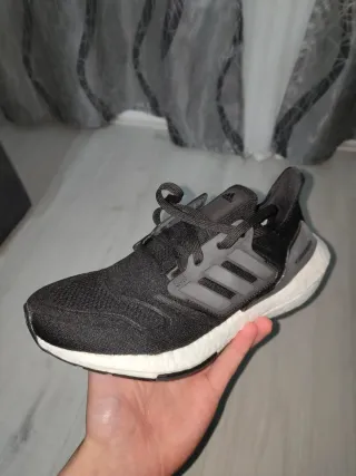 Adidas Ultraboost 22 W Negro/Gris