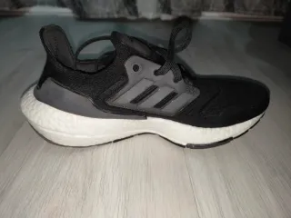 Adidas Ultraboost 22 W Negro/Gris