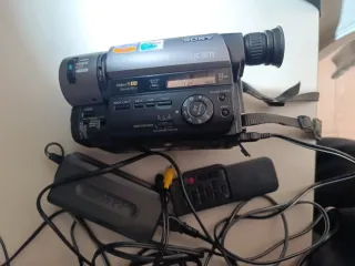 Cámara de video Sony Handycam + Accesorios