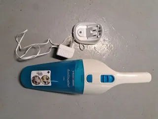 Aspirador Black & Decker Dustbuster 4.8V