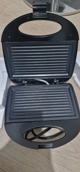 Sandwichera Honest Sand & Witch Premium