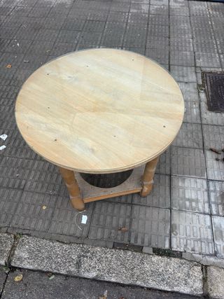 Mesitas de noche beige con 3 cajones