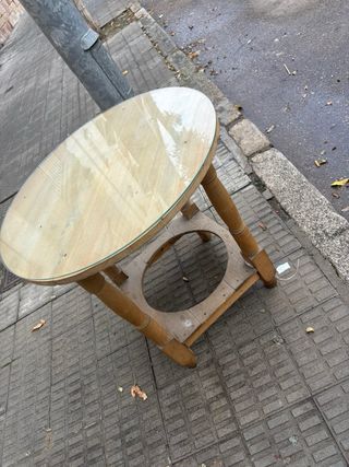 Mesitas de noche beige con 3 cajones