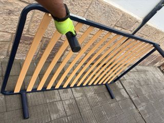 Mesitas de noche beige con 3 cajones