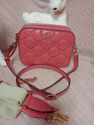 Bolso Gucci Rosa Matelassé GG Marmont