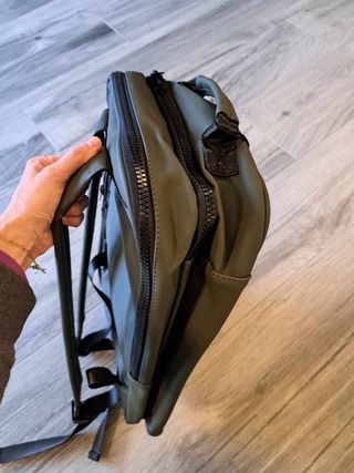 Zaino PC nuovo verde oliva