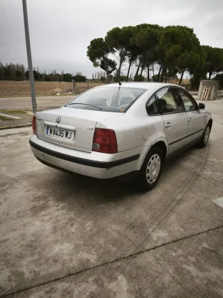 Volkswagen Passat 1998