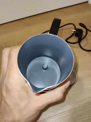 Montalatte cappuccinatore Nespresso Aeroccino 4