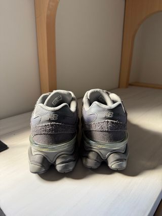 New Balance 9060 Gris