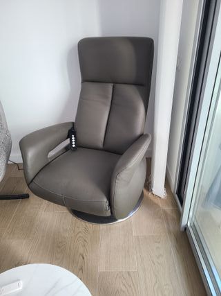 Sillón relax giratorio de piel