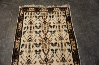 Antigua alfombra bereber hecha a mano.Lana/algodón