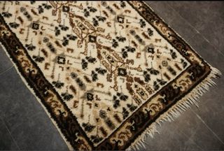 Antigua alfombra bereber hecha a mano.Lana/algodón