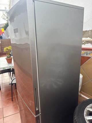 Frigorífico ARREGLAR, SOLO FUNCIONA CONGELADOR