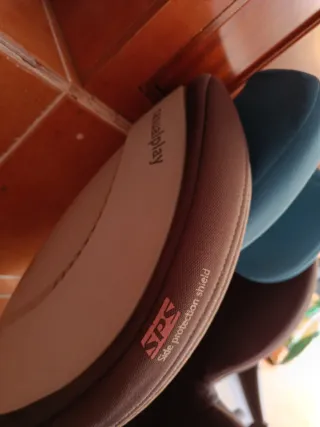 Sillita de coche y base Isofix