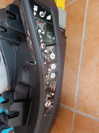 Sillita de coche y base Isofix