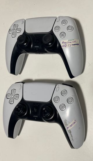 Mando PS5 Sony para reparar