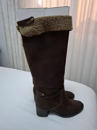 Botas altas piel Cortefiel