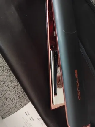 Plancha de Pelo Corioliss CI Negra y Dorada