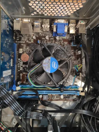 Computer desktop modello anima TACENS