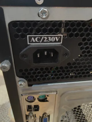 Computer desktop modello anima TACENS