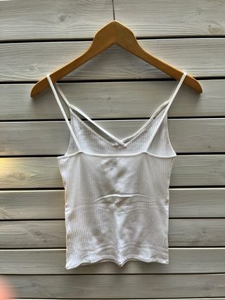 Camiseta tirantes Hollister blanca