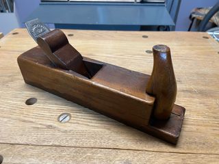 Cepillo ebanista madera