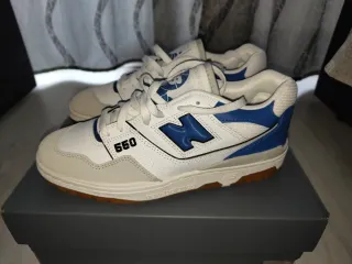 New Balance 550 Blanco y Azul