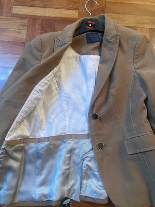 Americana Zara marrón Talla S