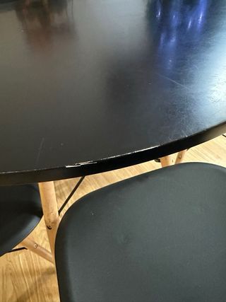 Mesa Comedor Redonda Negra y 4 Sillas