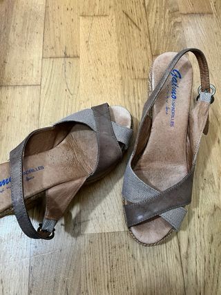 Gaimo Cuña Alpargatas Beige/Marrón