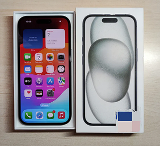 iPhone 15 Negro IMPOLUTO