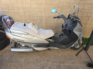 Suzuki Burgman 400 para despiece