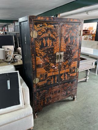 Armario antiguo 2 puertas negro y dorado