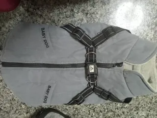 2 Abrigos para mascotas