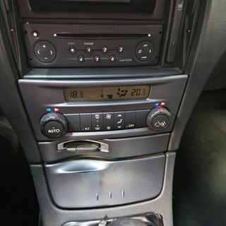 Renault Laguna DYNAMIQUE 1.9DCI 120CV