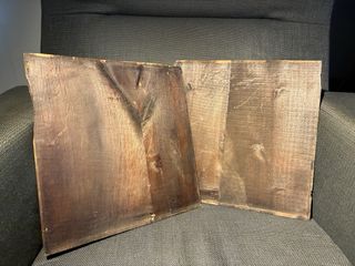 Pareja relieves madera antiguos